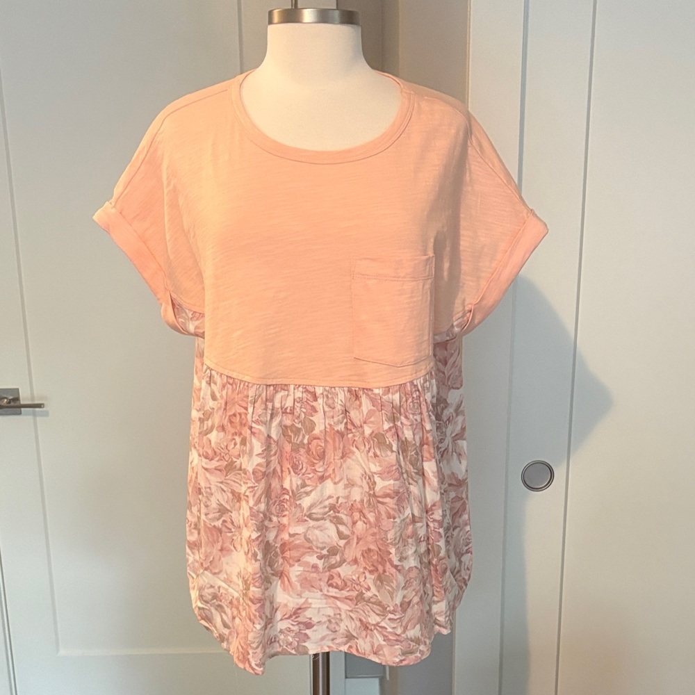 Light pink and pink Floral Women's s/s Top NWOT Sz 1x